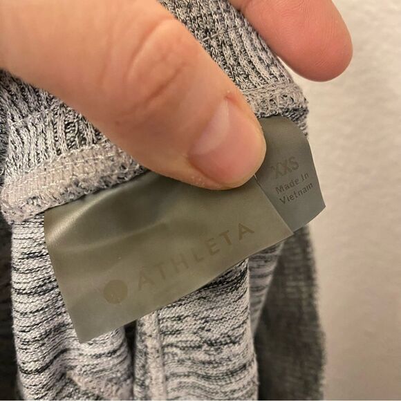 Athleta gray woman’s Techie Jogger Pants pull on drawstring with pockets- XXS - Picture 9 of 11